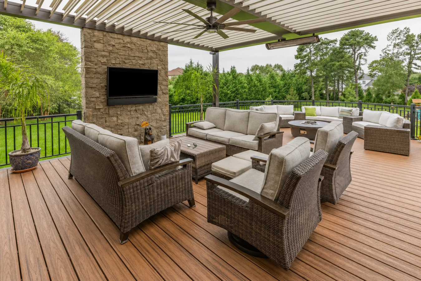 Wellington Deck & Fence - deck and fence builder in Wellington, FL